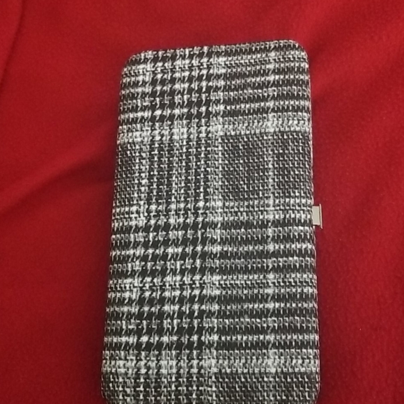 Purse/Wallet - Picture 2 of 4